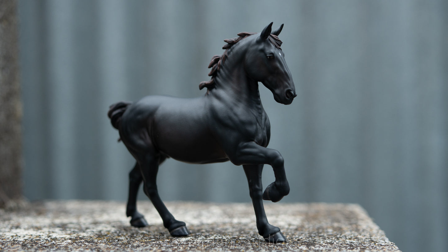 FCFS: Rook in black